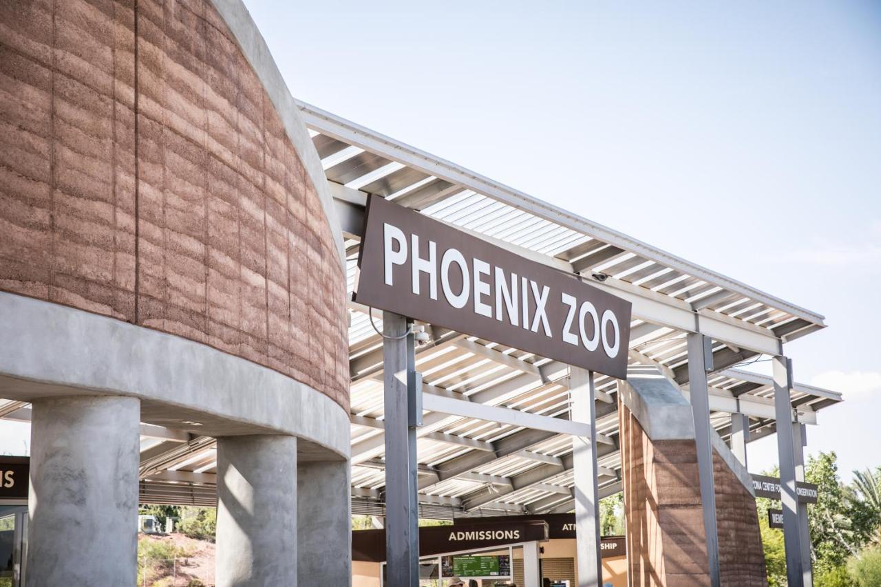 Holiday Inn Express & Suites Phoenix - Tempe, An Ihg Hotel Exterior photo